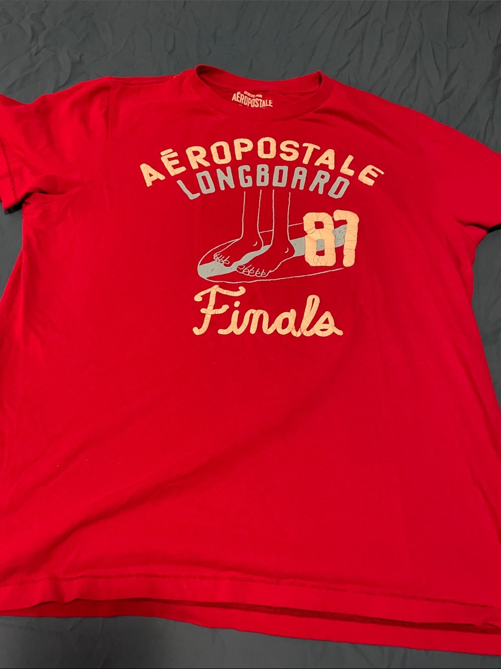 XL Aeropostale Red Short-Sleeve 'Longboard Finals 87' Graphic Tee